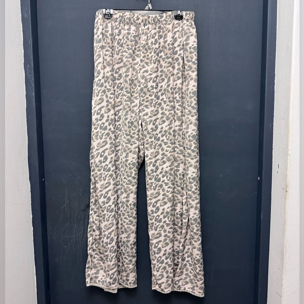 aerie Leopard Print Elastic Waist Pant NWT